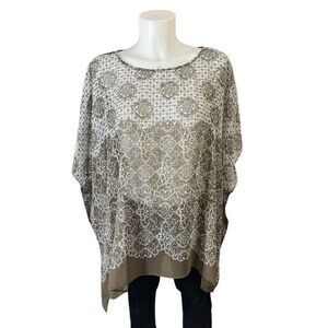 Chico’s Crafted Eliza Scoop Neck Poncho Cover up‎ in New Cairo Chiffon sz one sz